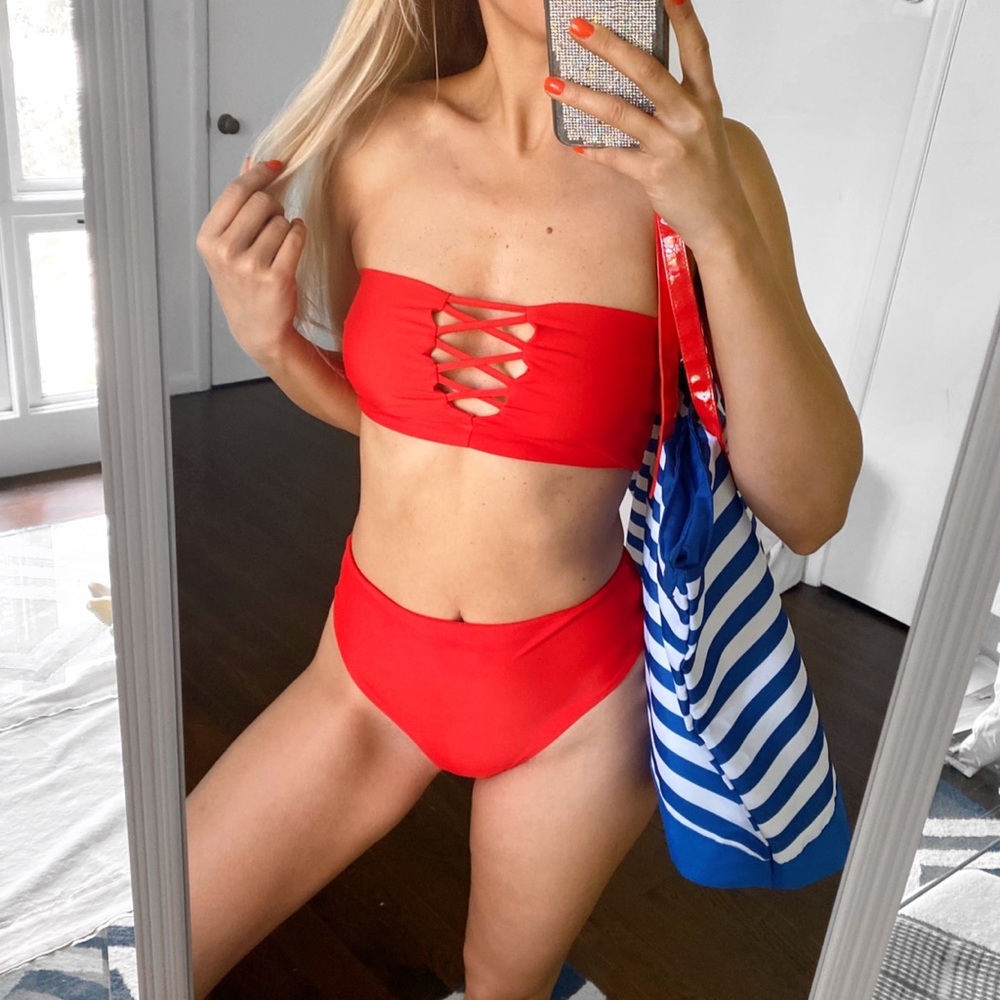🌶 REVERSE RED HIGH WAIST STRAPLESS BIKINI! - Picture 11 of 15